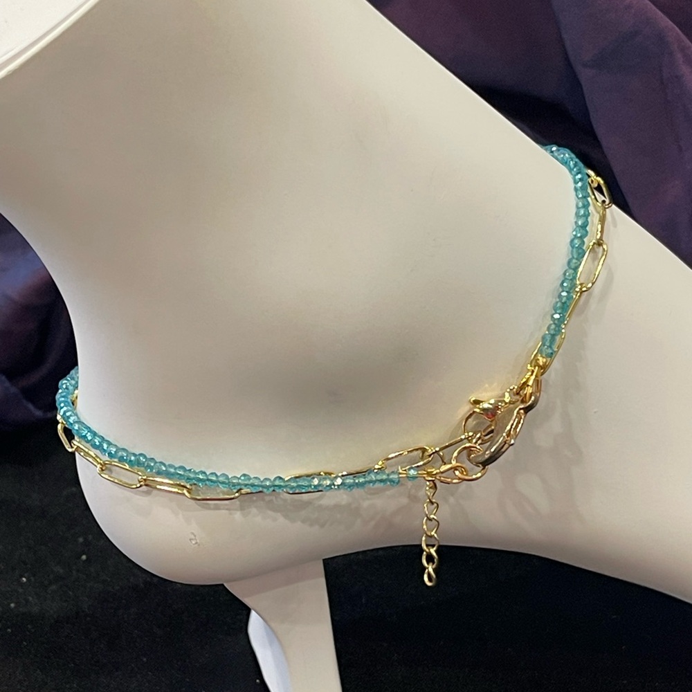 Chic Gold and Blue Anklet Duo Gift 2 Anklets - Picture 3 of 4